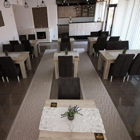 Aparthotel "Queen Zina" Vlašić Exterior foto
