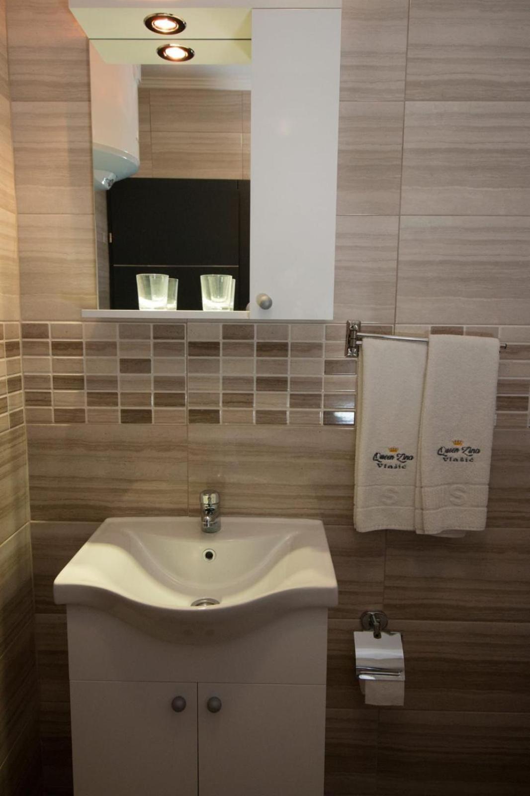Aparthotel "Queen Zina" Vlašić Exterior foto
